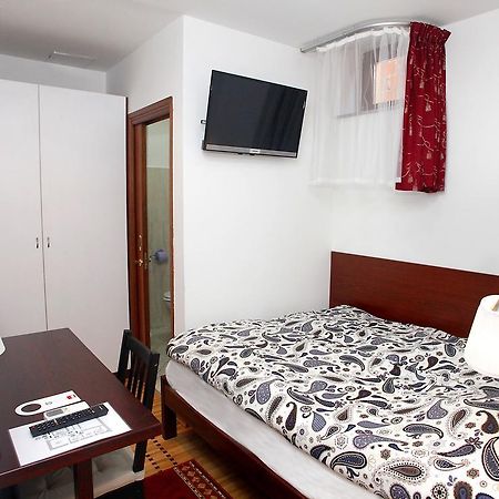 Guest House Isabel Zágráb Kültér fotó