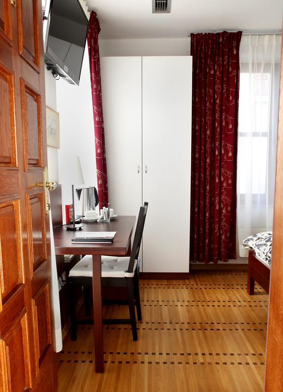 Guest House Isabel Zágráb Kültér fotó