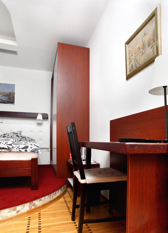 Guest House Isabel Zágráb Kültér fotó